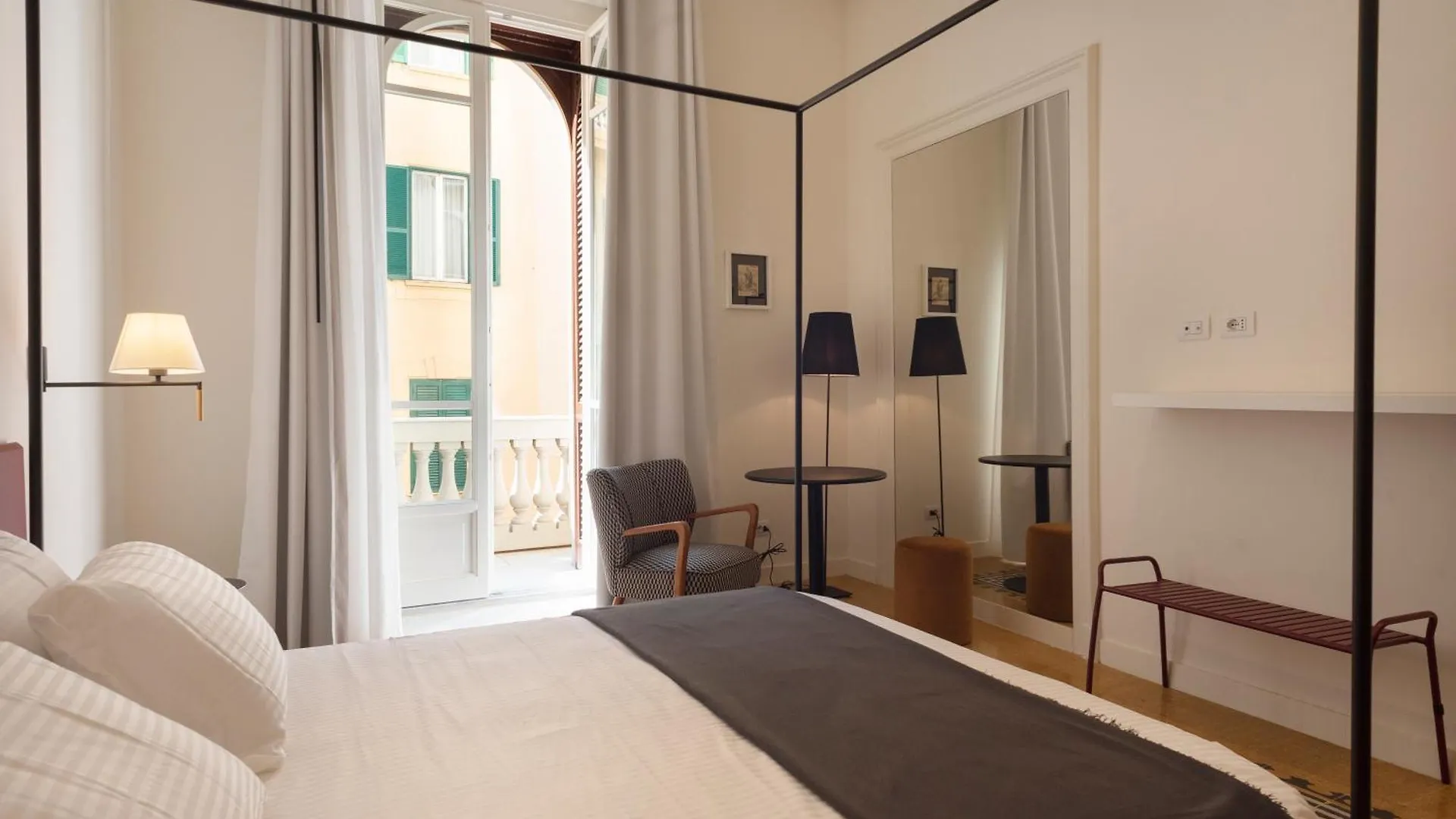 Santa Lucia Maison De Charme Неаполь